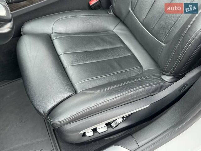 Белый БМВ 7 Серия, объемом двигателя 3 л и пробегом 78 тыс. км за 29700 $, фото 35 на Automoto.ua