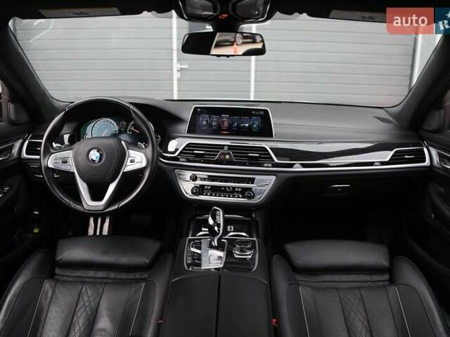 Белый БМВ 7 Серия, объемом двигателя 4.39 л и пробегом 104 тыс. км за 31900 $, фото 13 на Automoto.ua