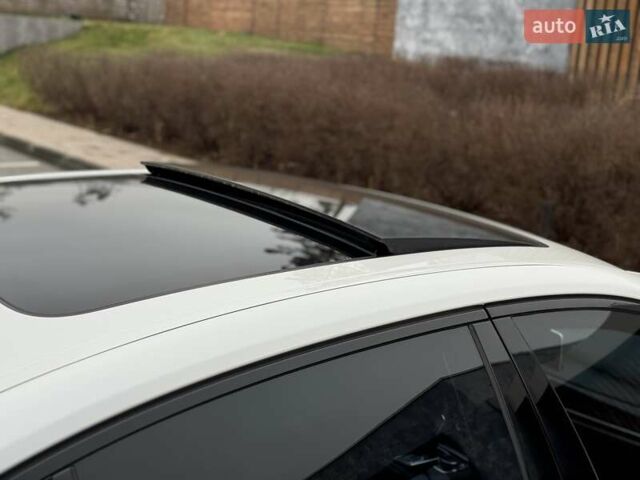 Белый БМВ 7 Серия, объемом двигателя 3 л и пробегом 78 тыс. км за 29700 $, фото 19 на Automoto.ua