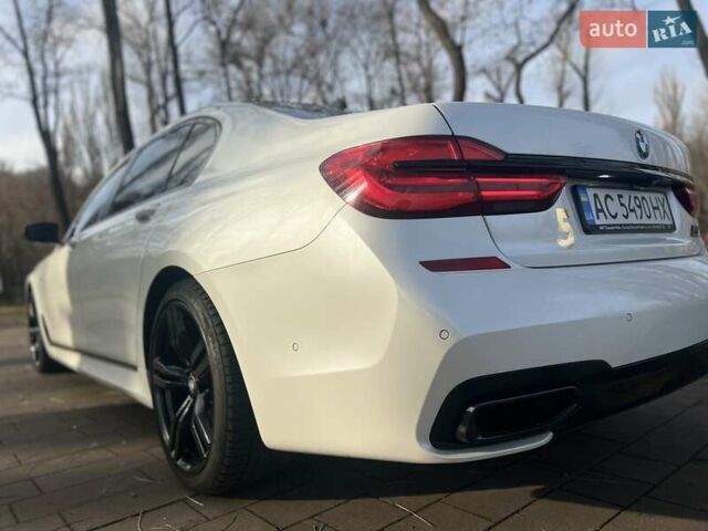 Белый БМВ 7 Серия, объемом двигателя 4.39 л и пробегом 134 тыс. км за 34844 $, фото 46 на Automoto.ua
