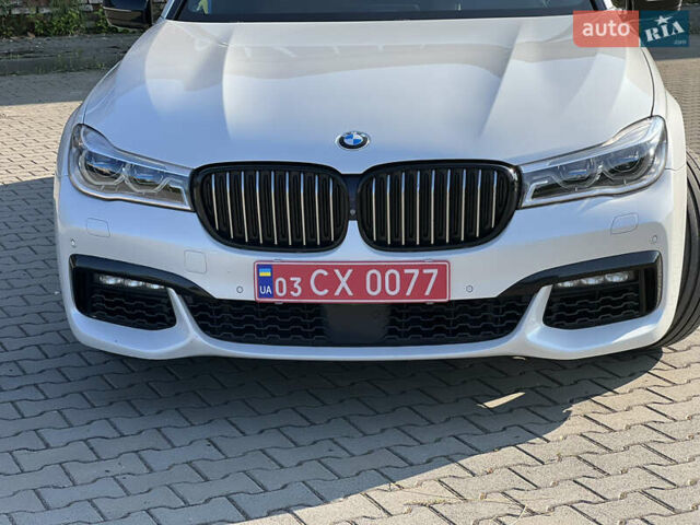 Білий БМВ 7 Серія, об'ємом двигуна 4.39 л та пробігом 120 тис. км за 35900 $, фото 14 на Automoto.ua