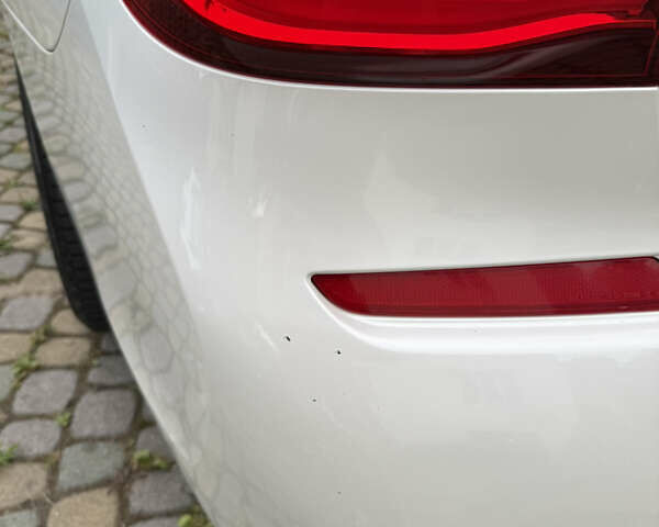 Белый БМВ 7 Серия, объемом двигателя 2.99 л и пробегом 200 тыс. км за 37000 $, фото 24 на Automoto.ua