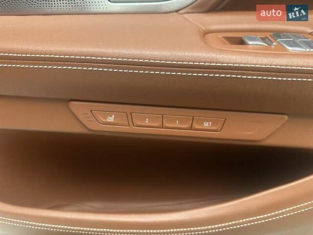 Белый БМВ 7 Серия, объемом двигателя 3 л и пробегом 120 тыс. км за 41000 $, фото 10 на Automoto.ua