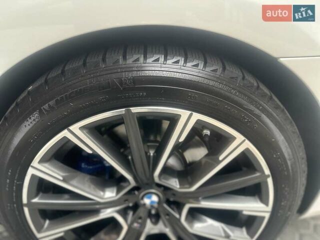 Белый БМВ 7 Серия, объемом двигателя 3 л и пробегом 120 тыс. км за 41000 $, фото 6 на Automoto.ua