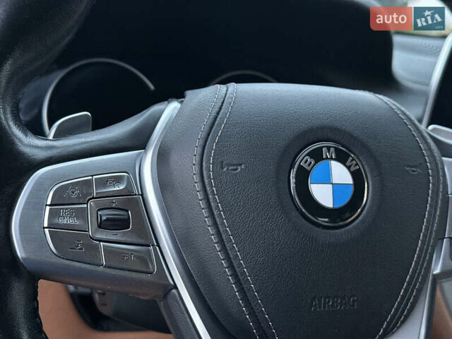 Белый БМВ 7 Серия, объемом двигателя 2 л и пробегом 70 тыс. км за 35500 $, фото 61 на Automoto.ua