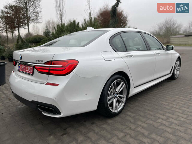 Белый БМВ 7 Серия, объемом двигателя 3 л и пробегом 167 тыс. км за 28000 $, фото 6 на Automoto.ua