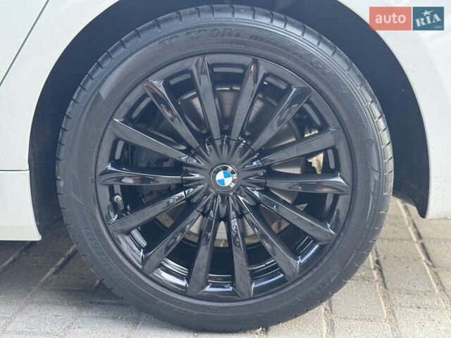 Білий БМВ 7 Серія, об'ємом двигуна 3 л та пробігом 146 тис. км за 40700 $, фото 18 на Automoto.ua