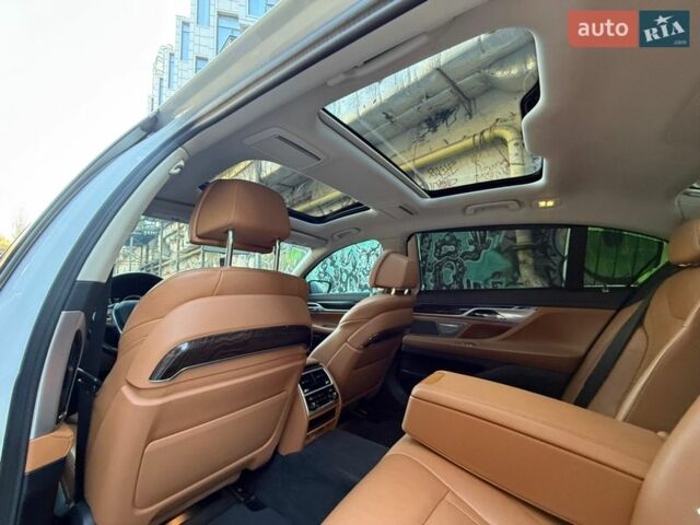 Белый БМВ 7 Серия, объемом двигателя 2.98 л и пробегом 165 тыс. км за 37700 $, фото 107 на Automoto.ua