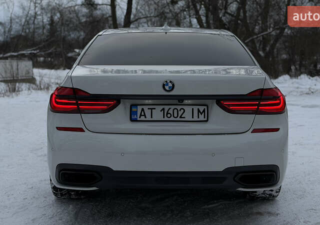 Белый БМВ 7 Серия, объемом двигателя 3 л и пробегом 148 тыс. км за 27000 $, фото 18 на Automoto.ua