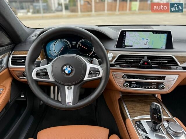 Белый БМВ 7 Серия, объемом двигателя 2.99 л и пробегом 108 тыс. км за 47500 $, фото 78 на Automoto.ua