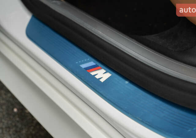 Белый БМВ 7 Серия, объемом двигателя 4.39 л и пробегом 116 тыс. км за 40000 $, фото 32 на Automoto.ua