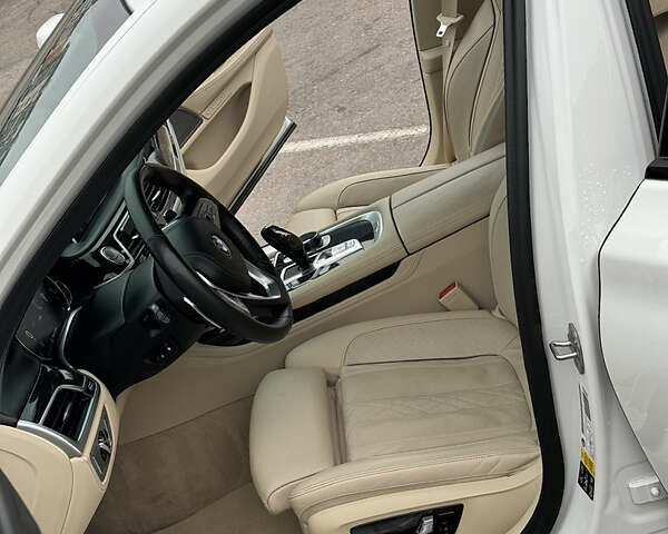 Белый БМВ 7 Серия, объемом двигателя 4.39 л и пробегом 87 тыс. км за 38500 $, фото 11 на Automoto.ua