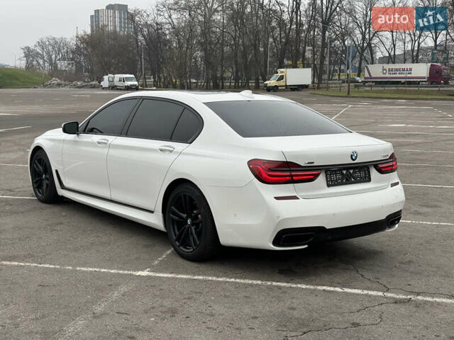 Белый БМВ 7 Серия, объемом двигателя 4.39 л и пробегом 87 тыс. км за 38500 $, фото 8 на Automoto.ua