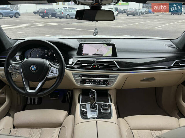 Белый БМВ 7 Серия, объемом двигателя 4.39 л и пробегом 87 тыс. км за 38500 $, фото 13 на Automoto.ua
