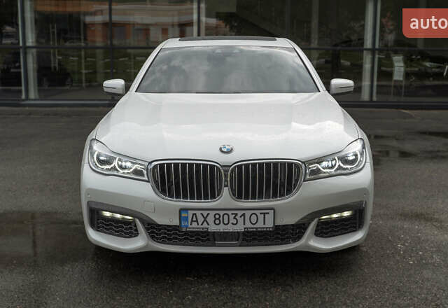 Белый БМВ 7 Серия, объемом двигателя 4.39 л и пробегом 116 тыс. км за 40000 $, фото 8 на Automoto.ua
