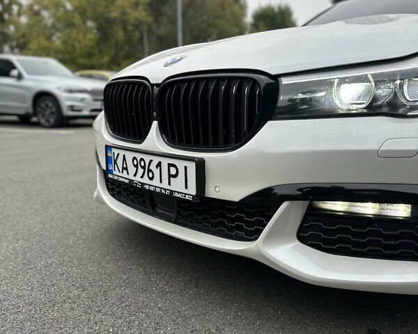Белый БМВ 7 Серия, объемом двигателя 3 л и пробегом 150 тыс. км за 31500 $, фото 8 на Automoto.ua
