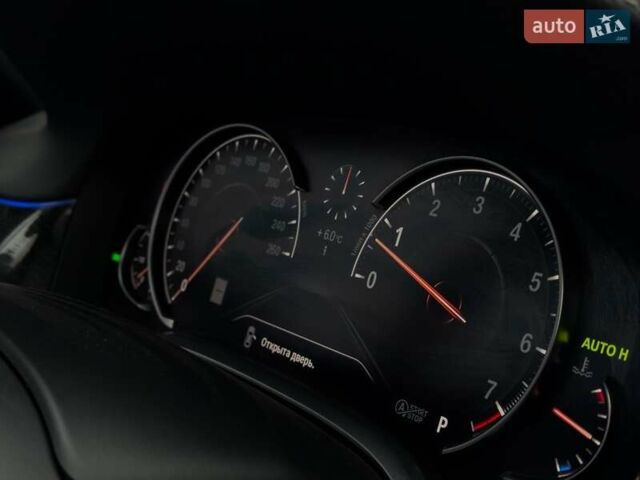 Белый БМВ 7 Серия, объемом двигателя 3 л и пробегом 113 тыс. км за 28440 $, фото 31 на Automoto.ua