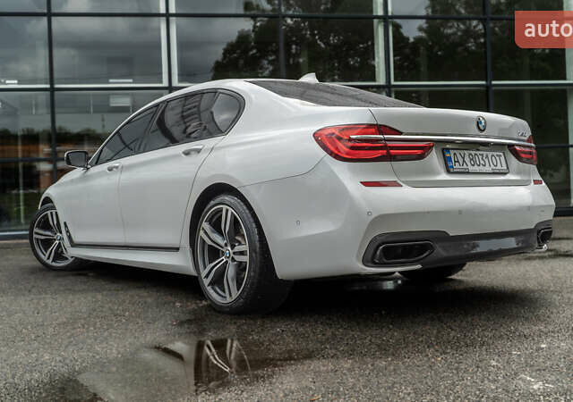 Белый БМВ 7 Серия, объемом двигателя 4.39 л и пробегом 116 тыс. км за 40000 $, фото 2 на Automoto.ua