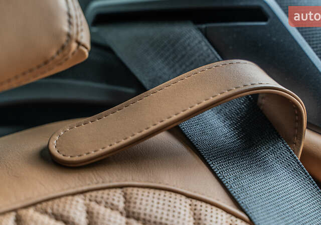 Белый БМВ 7 Серия, объемом двигателя 4.39 л и пробегом 116 тыс. км за 40000 $, фото 24 на Automoto.ua