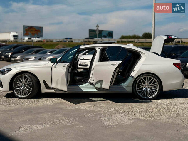 Белый БМВ 7 Серия, объемом двигателя 3 л и пробегом 113 тыс. км за 31990 $, фото 29 на Automoto.ua