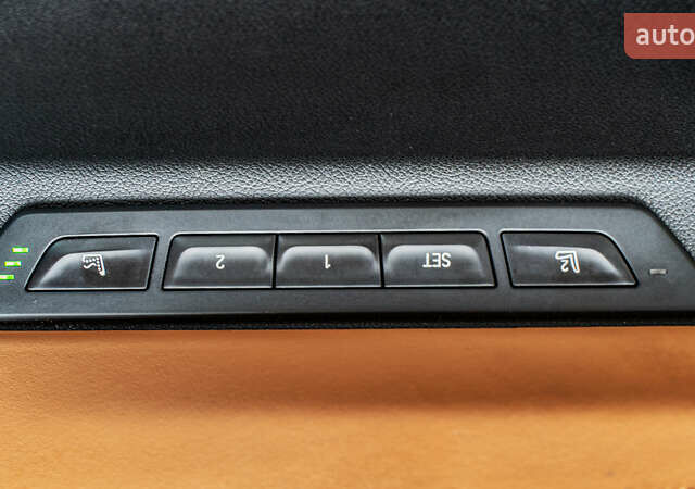 Белый БМВ 7 Серия, объемом двигателя 4.39 л и пробегом 116 тыс. км за 40000 $, фото 28 на Automoto.ua