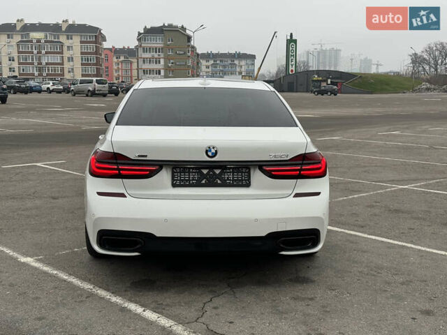 Белый БМВ 7 Серия, объемом двигателя 4.39 л и пробегом 87 тыс. км за 38500 $, фото 7 на Automoto.ua