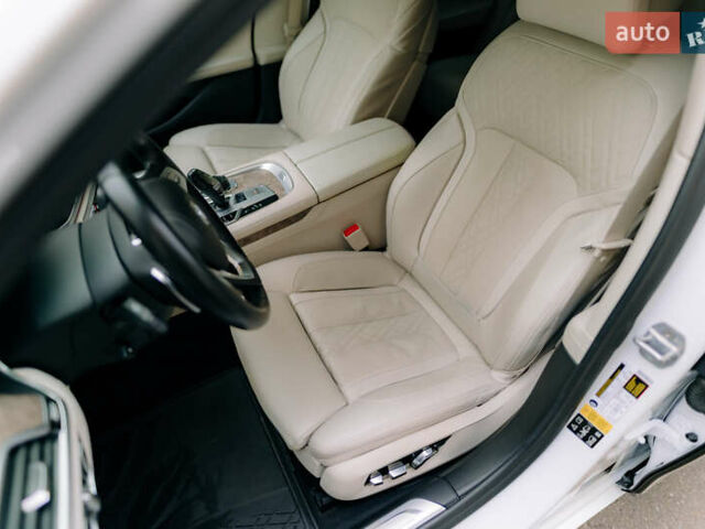 Белый БМВ 7 Серия, объемом двигателя 4.39 л и пробегом 93 тыс. км за 48000 $, фото 20 на Automoto.ua