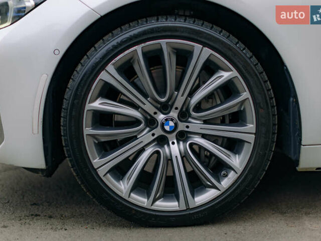 Белый БМВ 7 Серия, объемом двигателя 4.39 л и пробегом 93 тыс. км за 48000 $, фото 4 на Automoto.ua