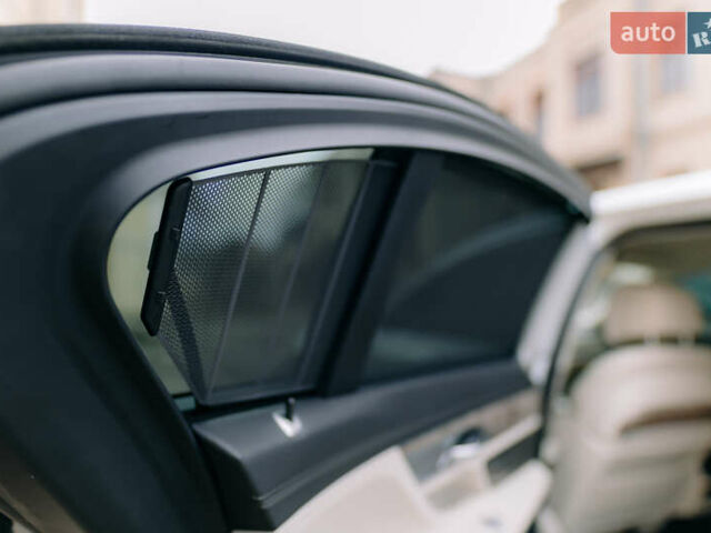 Белый БМВ 7 Серия, объемом двигателя 4.39 л и пробегом 93 тыс. км за 48000 $, фото 22 на Automoto.ua