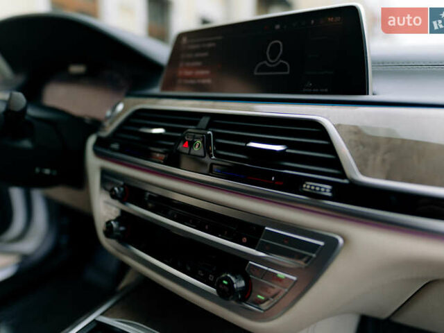 Белый БМВ 7 Серия, объемом двигателя 4.39 л и пробегом 93 тыс. км за 48000 $, фото 27 на Automoto.ua