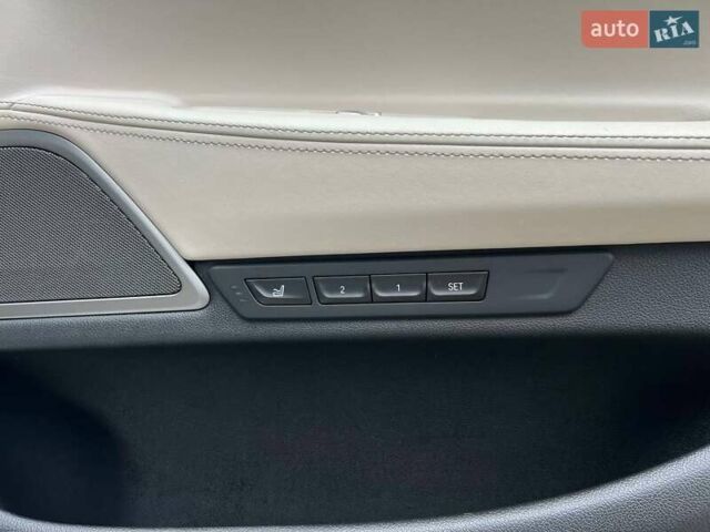 Белый БМВ 7 Серия, объемом двигателя 4.39 л и пробегом 125 тыс. км за 53999 $, фото 35 на Automoto.ua