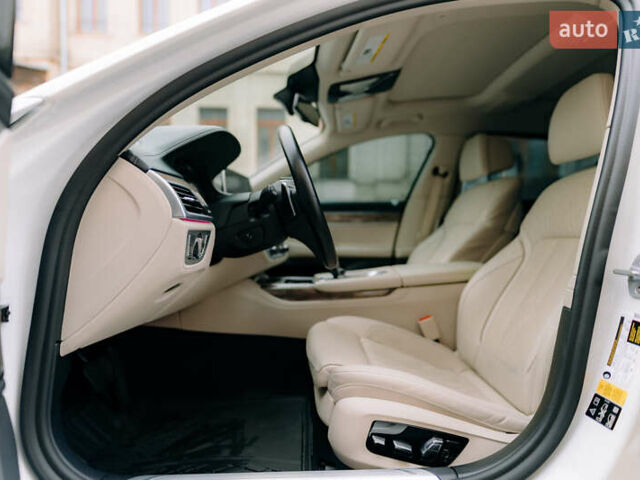 Белый БМВ 7 Серия, объемом двигателя 4.39 л и пробегом 93 тыс. км за 48000 $, фото 17 на Automoto.ua