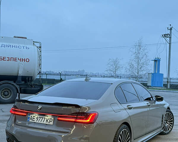 Белый БМВ 7 Серия, объемом двигателя 2.99 л и пробегом 44 тыс. км за 69000 $, фото 10 на Automoto.ua