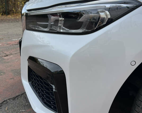 Белый БМВ 7 Серия, объемом двигателя 2 л и пробегом 10 тыс. км за 68900 $, фото 4 на Automoto.ua