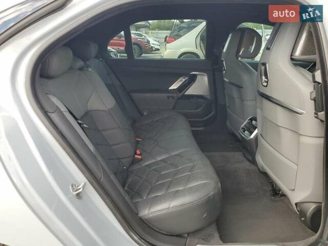 Белый БМВ 7 Серия, объемом двигателя 3 л и пробегом 58 тыс. км за 35000 $, фото 9 на Automoto.ua