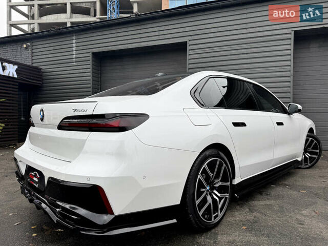 Белый БМВ 7 Серия, объемом двигателя 4.39 л и пробегом 31 тыс. км за 139900 $, фото 11 на Automoto.ua