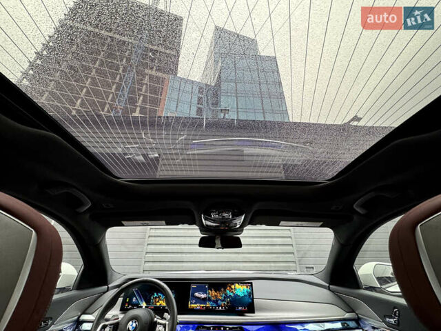 Белый БМВ 7 Серия, объемом двигателя 4.39 л и пробегом 31 тыс. км за 139900 $, фото 23 на Automoto.ua