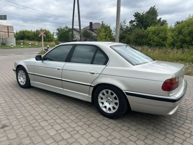 Бежевий БМВ 7 Серія, об'ємом двигуна 2.5 л та пробігом 430 тис. км за 5950 $, фото 3 на Automoto.ua