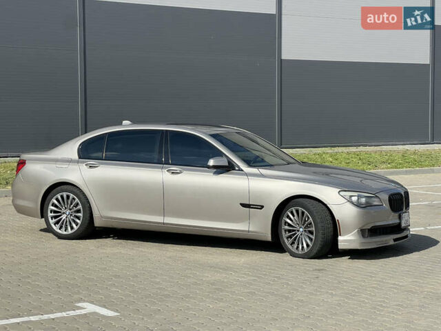 Бежевий БМВ 7 Серія, об'ємом двигуна 3 л та пробігом 270 тис. км за 12800 $, фото 10 на Automoto.ua