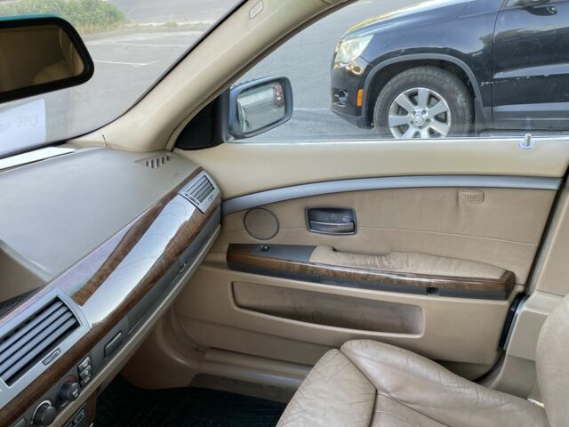 Черный БМВ 7 Серия, объемом двигателя 0 л и пробегом 440 тыс. км за 7000 $, фото 1 на Automoto.ua