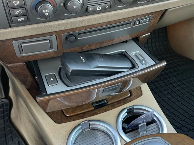 Черный БМВ 7 Серия, объемом двигателя 0 л и пробегом 440 тыс. км за 7000 $, фото 10 на Automoto.ua