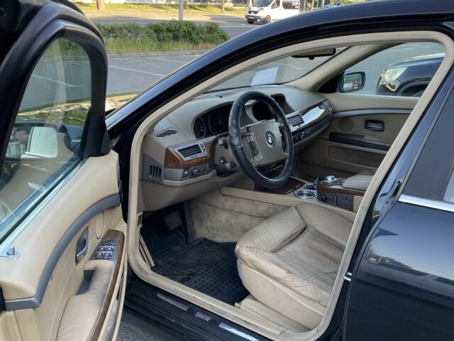 Черный БМВ 7 Серия, объемом двигателя 0 л и пробегом 440 тыс. км за 7000 $, фото 17 на Automoto.ua