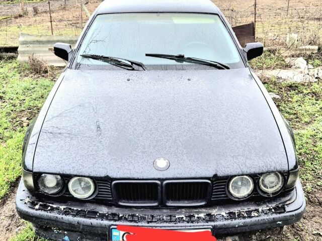 Черный БМВ 7 Серия, объемом двигателя 3.5 л и пробегом 108 тыс. км за 1420 $, фото 1 на Automoto.ua