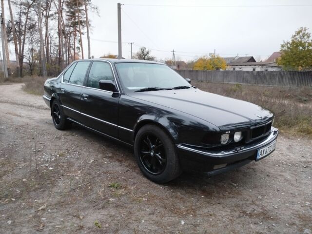 Черный БМВ 7 Серия, объемом двигателя 3.5 л и пробегом 50 тыс. км за 2376 $, фото 1 на Automoto.ua