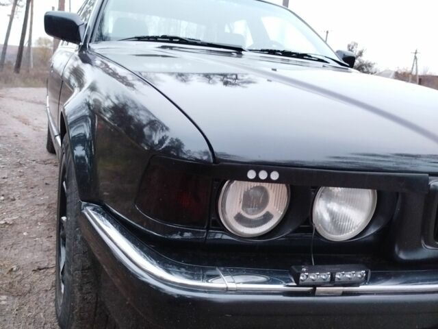 Черный БМВ 7 Серия, объемом двигателя 3.5 л и пробегом 50 тыс. км за 2376 $, фото 6 на Automoto.ua