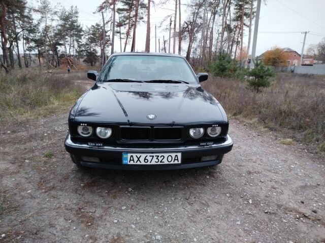 Черный БМВ 7 Серия, объемом двигателя 3.5 л и пробегом 50 тыс. км за 2376 $, фото 5 на Automoto.ua