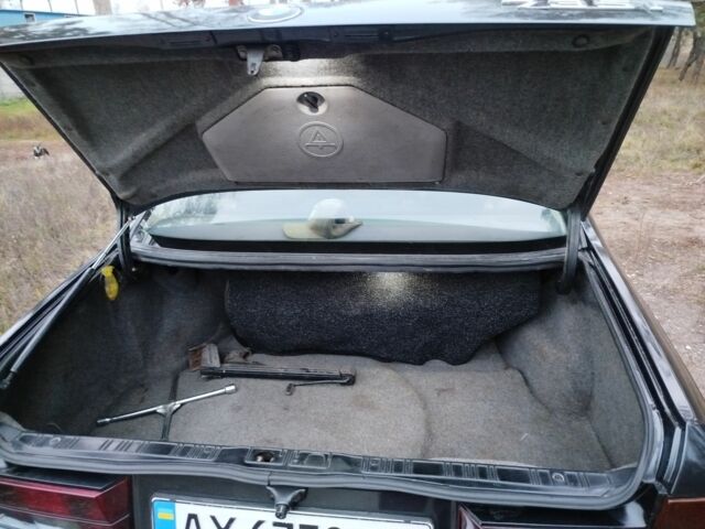 Черный БМВ 7 Серия, объемом двигателя 3.5 л и пробегом 50 тыс. км за 2376 $, фото 14 на Automoto.ua