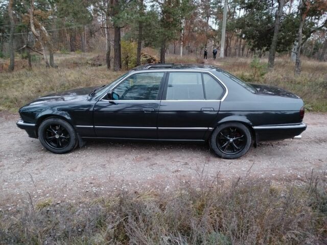 Черный БМВ 7 Серия, объемом двигателя 3.5 л и пробегом 50 тыс. км за 2376 $, фото 10 на Automoto.ua