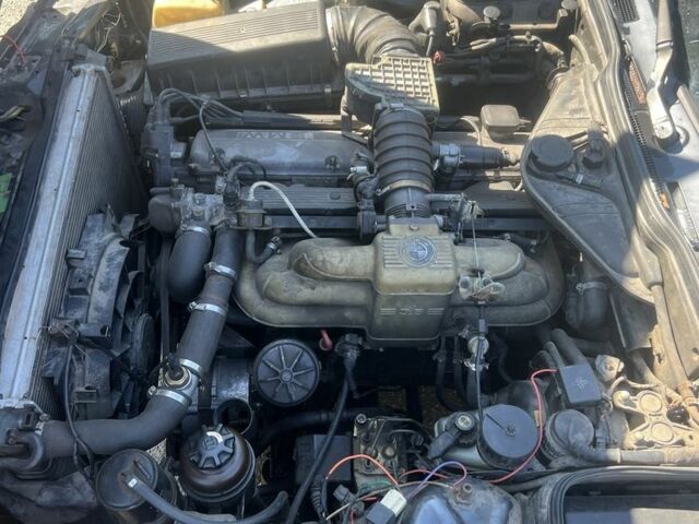 Черный БМВ 7 Серия, объемом двигателя 3.4 л и пробегом 200 тыс. км за 2500 $, фото 3 на Automoto.ua