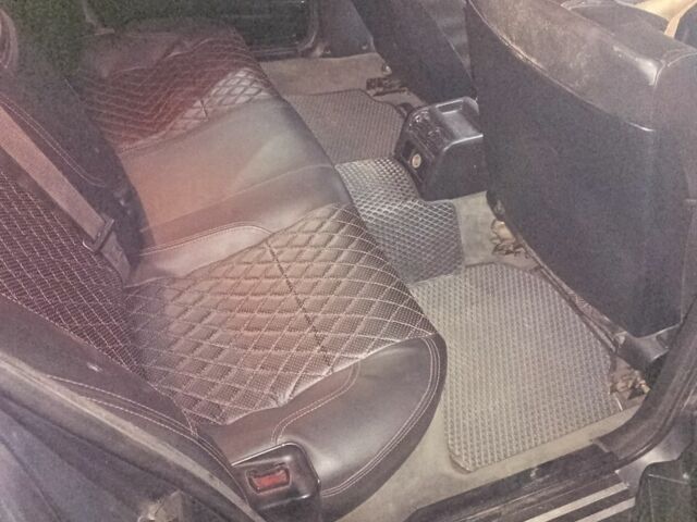 Черный БМВ 7 Серия, объемом двигателя 3 л и пробегом 499 тыс. км за 3500 $, фото 3 на Automoto.ua